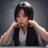 林默的头像照片，一位短发女性编辑在电脑前专注工作，屏幕反射着柔和光线，背景是简洁的工作台